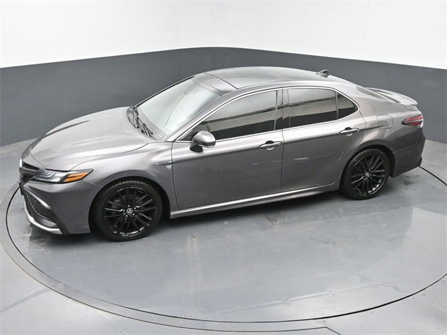 Used 2022 Toyota Camry XSE image 34