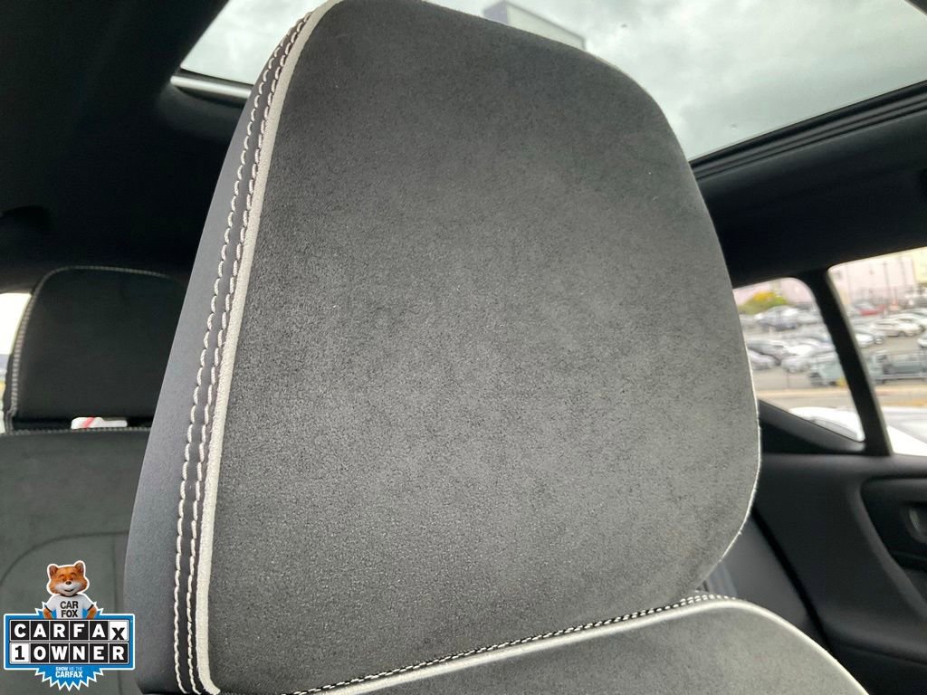 Used 2022 Volvo XC40 P8 Recharge Plus AWD/4WD image 64