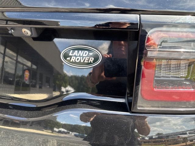 Used 2021 Land Rover Discovery Sport SE image 29