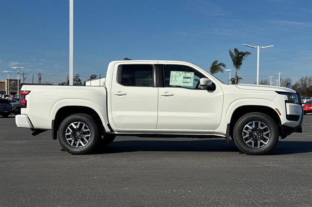 New 2026 Nissan Frontier SV w/ Tow Package image 3