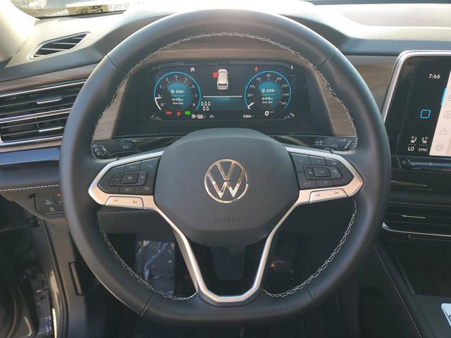 Certified 2025 Volkswagen Atlas SE image 19