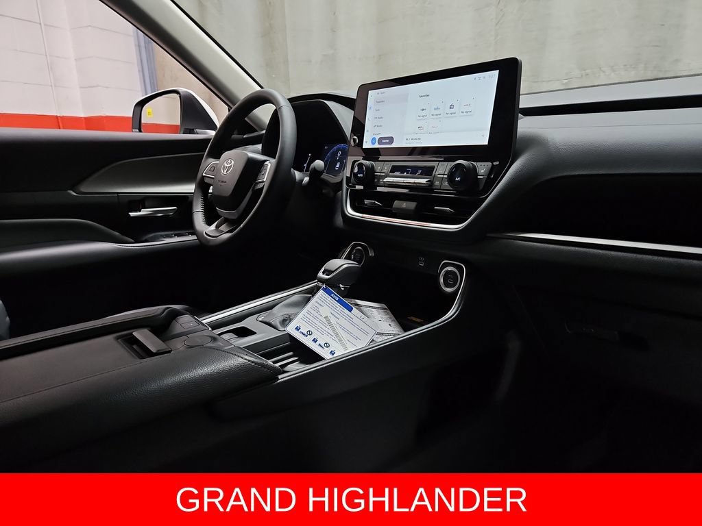 New 2026 Toyota Grand Highlander AWD image 26