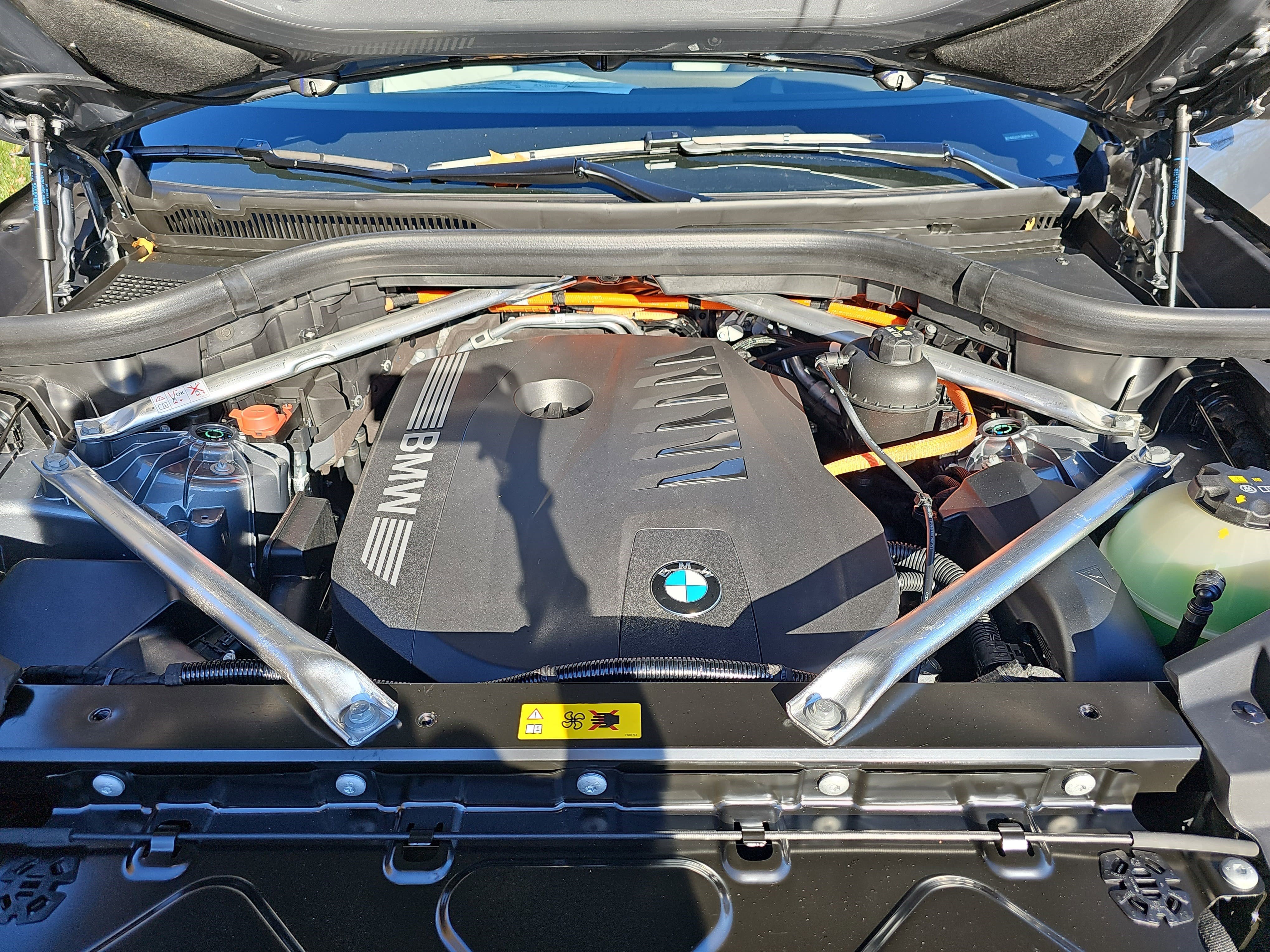 New 2026 BMW X5 xDrive50e w/ Climate Comfort Package image 33