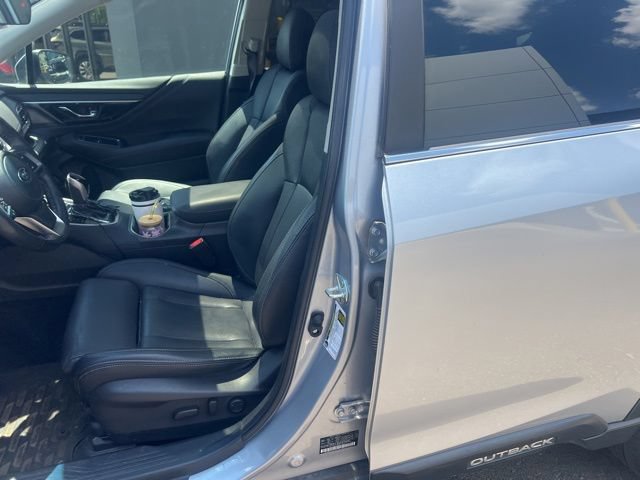 Used 2022 Subaru Outback Limited w/ Popular Package #2 AWD/4WD image 5