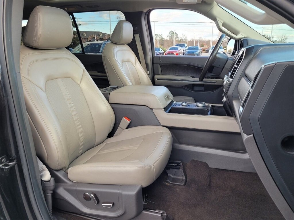 Used 2021 Ford Expedition Max Limited image 20