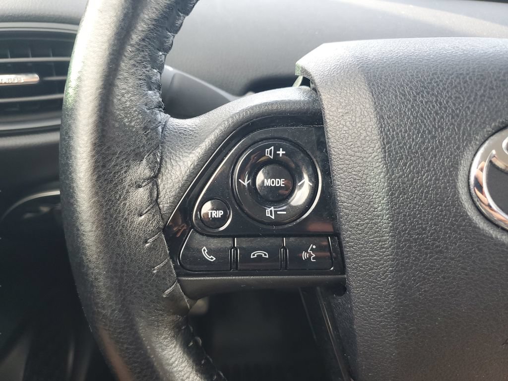Certified 2021 Toyota Prius LE FWD image 19