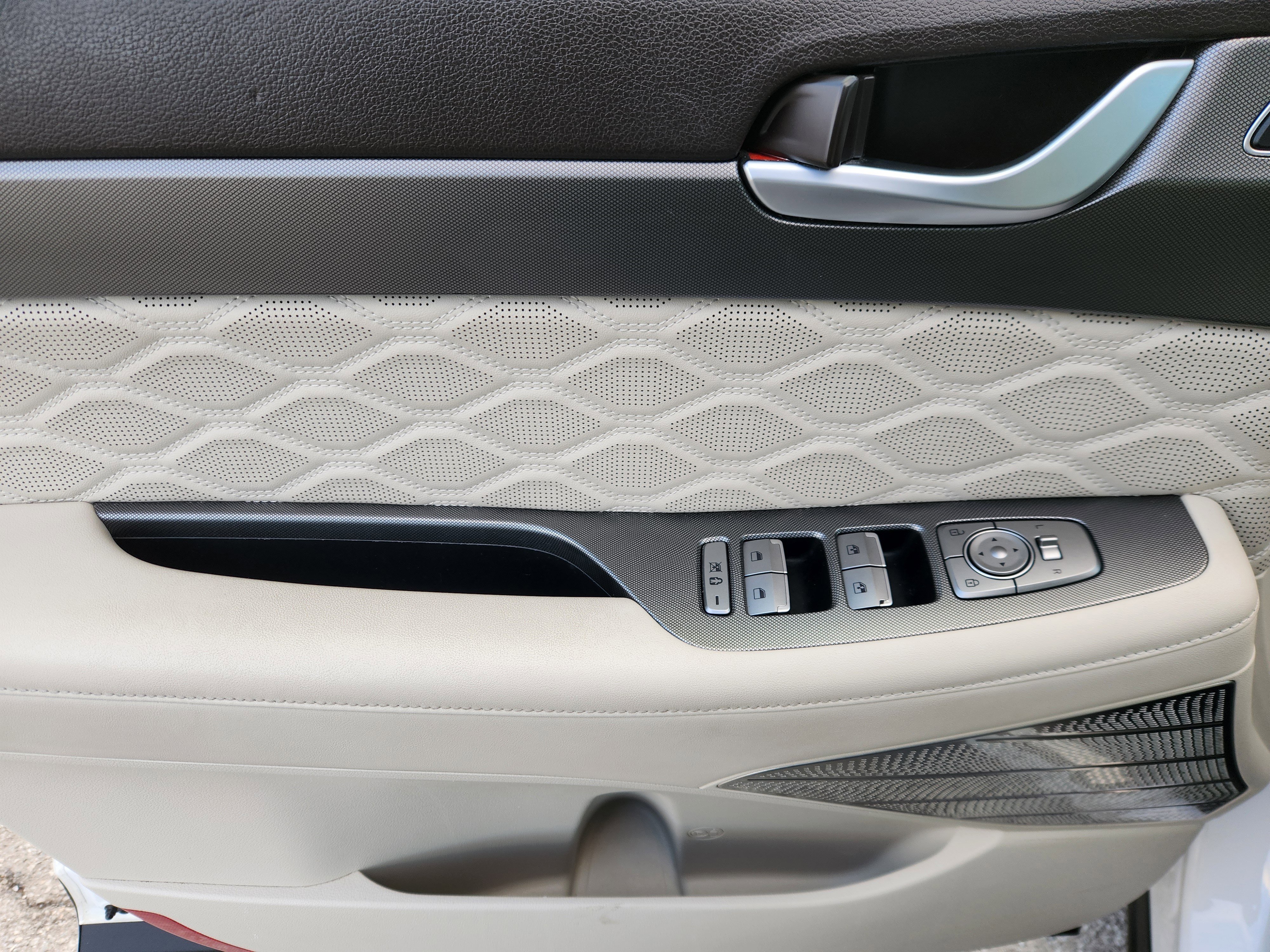 Used 2020 Hyundai Palisade Limited image 19