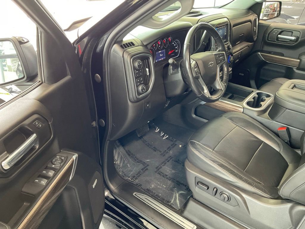 Used 2020 Chevrolet Silverado 1500 LT Trail Boss AWD/4WD image 8