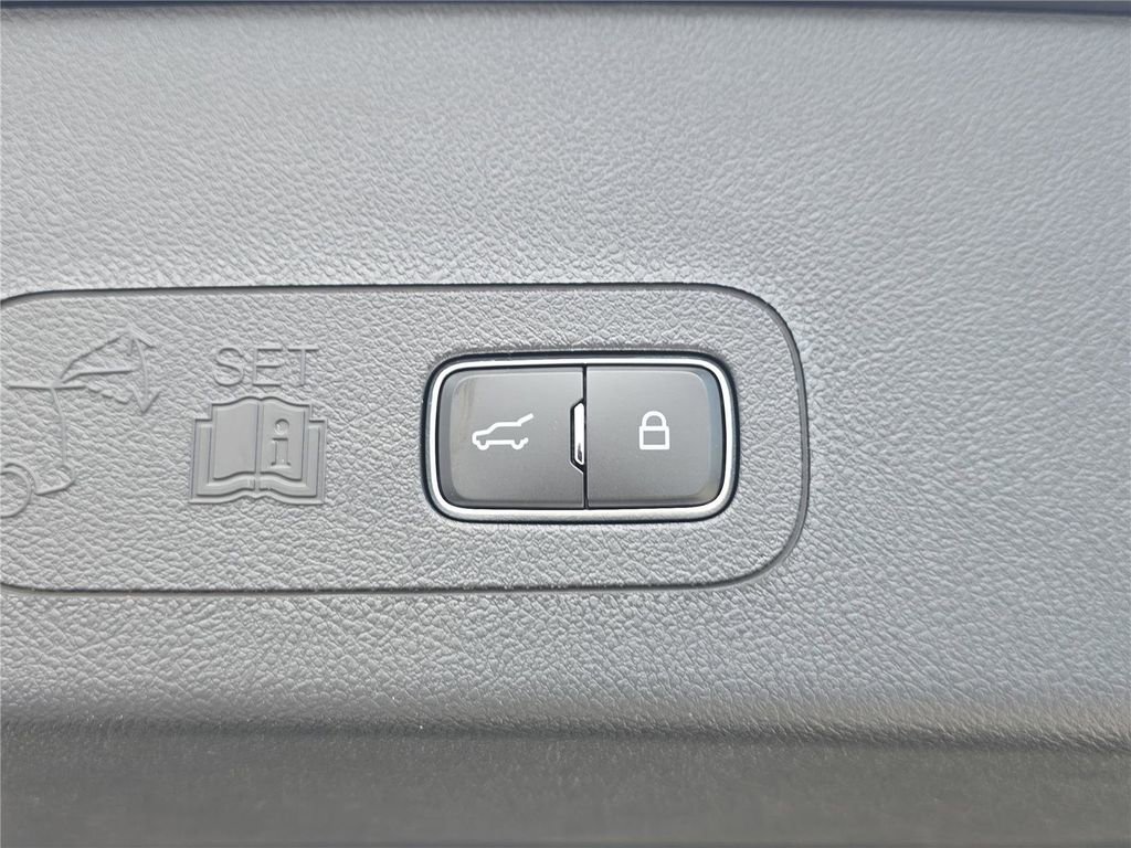 New 2026 Lincoln Aviator AWD image 26