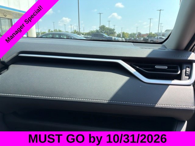 Used 2022 Toyota RAV4 XLE Premium FWD image 28