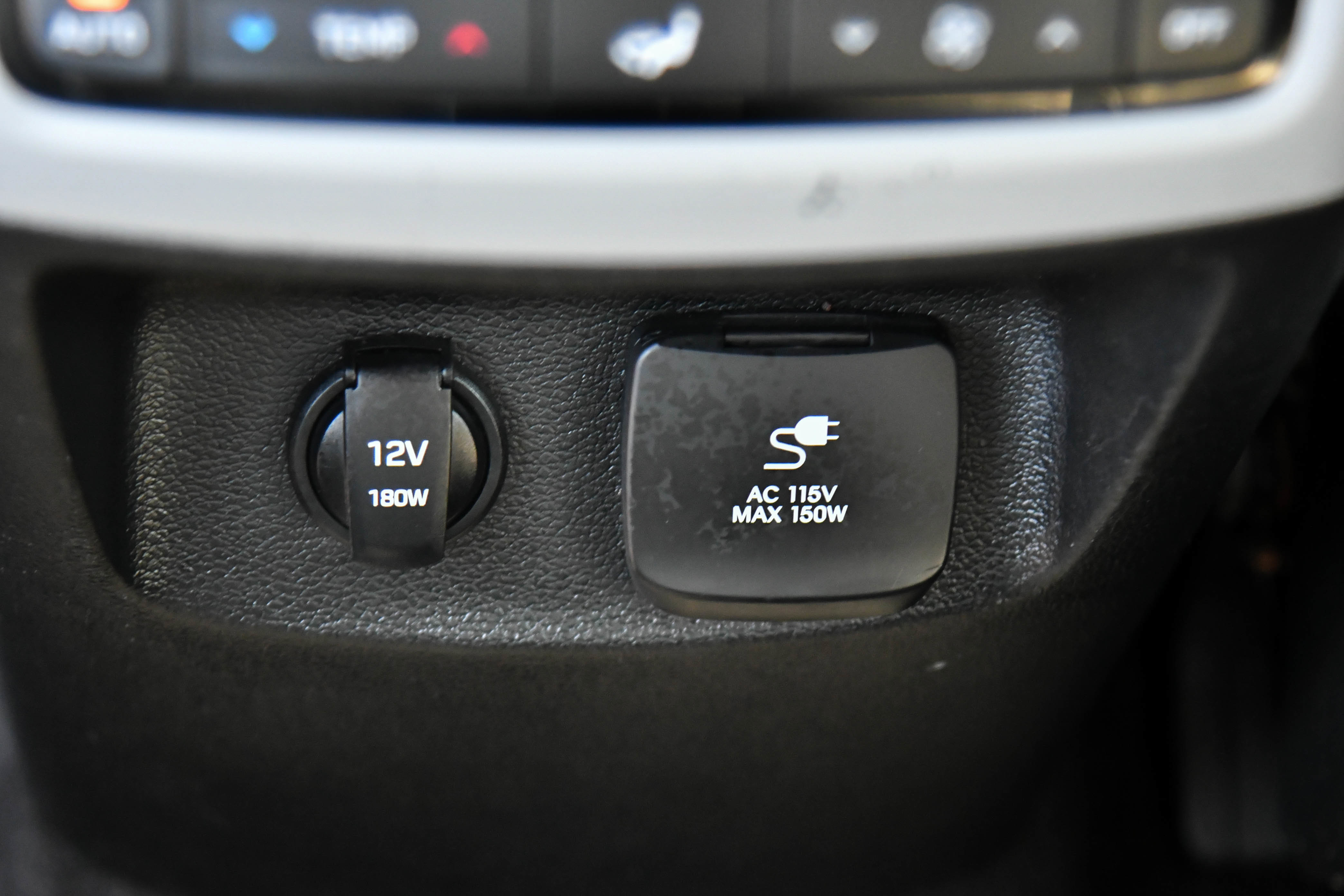 Used 2021 Hyundai Palisade SEL w/ Premium Package image 46