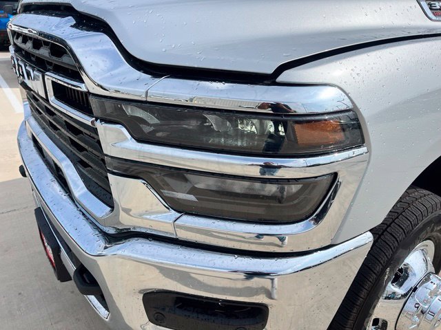 New 2027 RAM 3500 Tradesman AWD/4WD image 13