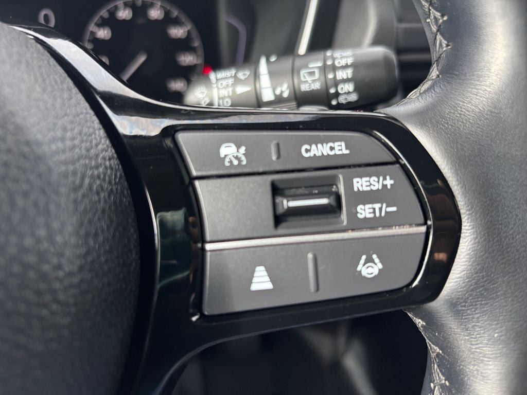 Used 2023 Honda Pilot Touring image 19