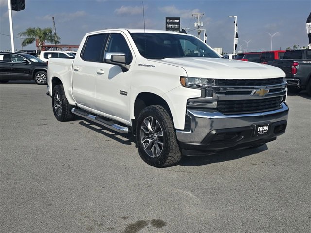 Used 2019 Chevrolet Silverado 1500 LT w/ Texas Edition image 3