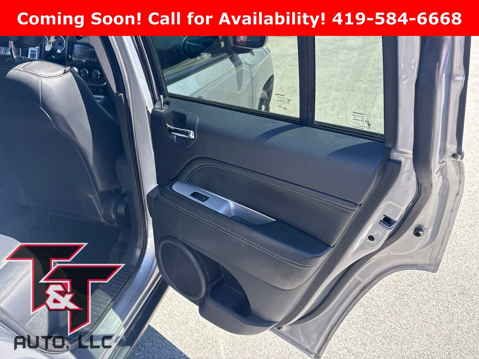 Used 2017 Jeep Compass High Altitude AWD/4WD image 17