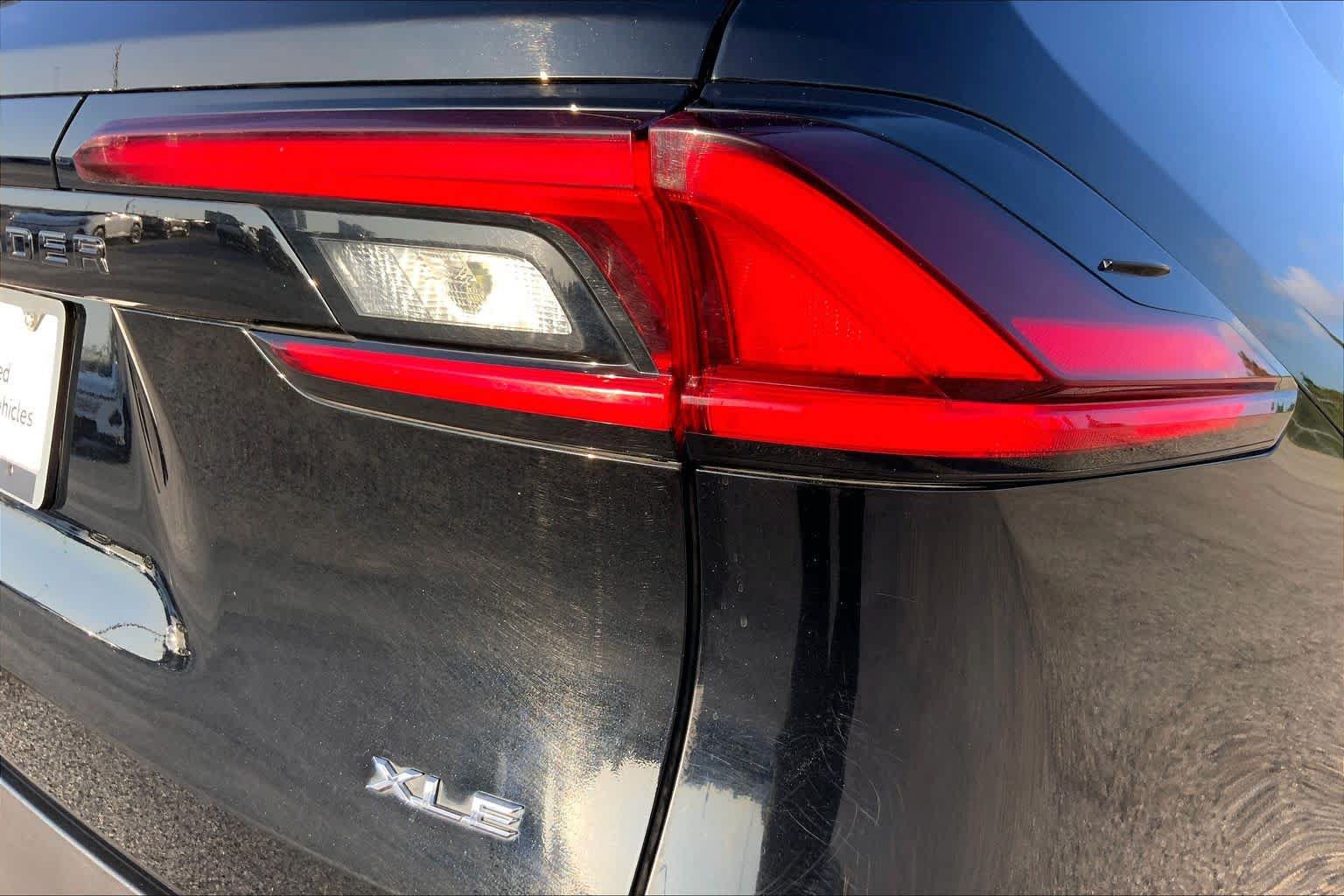 Used 2025 Toyota Grand Highlander AWD image 30