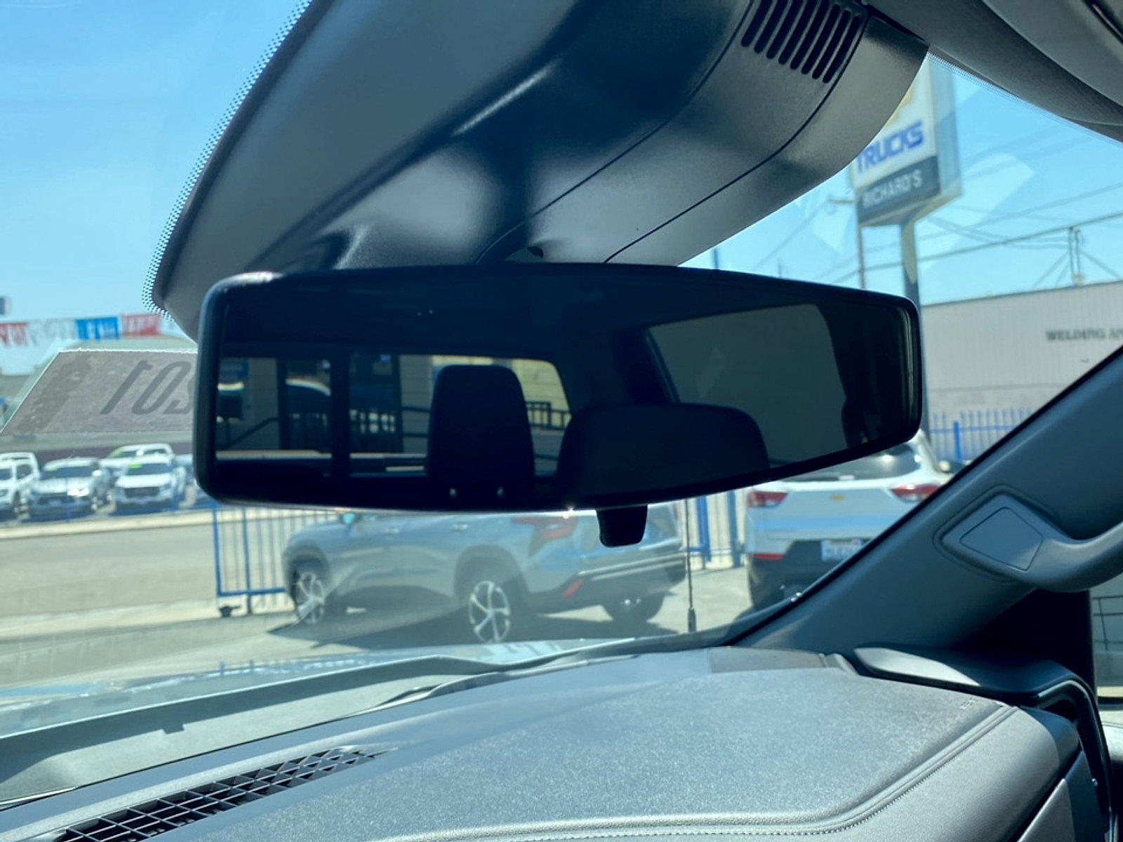 New 2026 Chevrolet Silverado 1500 RST AWD/4WD image 34