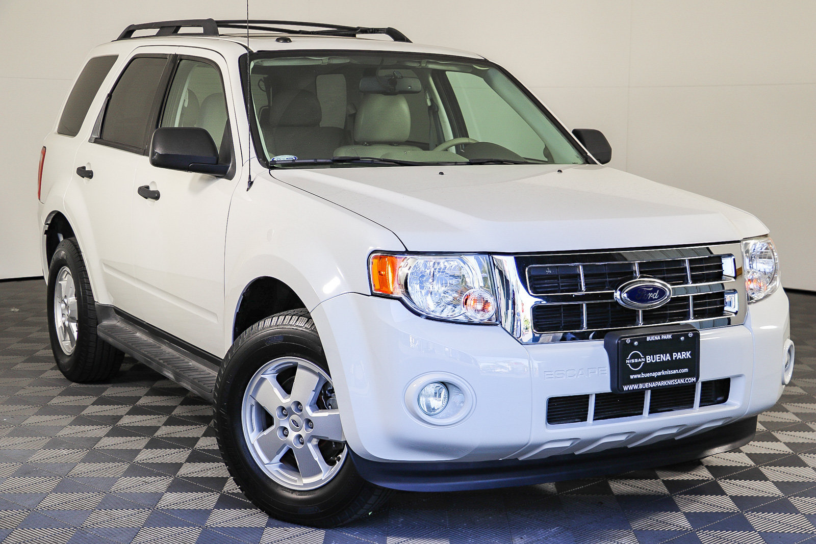 Used 2012 Ford Escape XLT FWD image 1