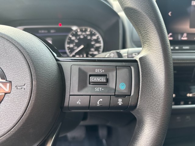 Used 2022 Nissan Rogue SV AWD/4WD image 26