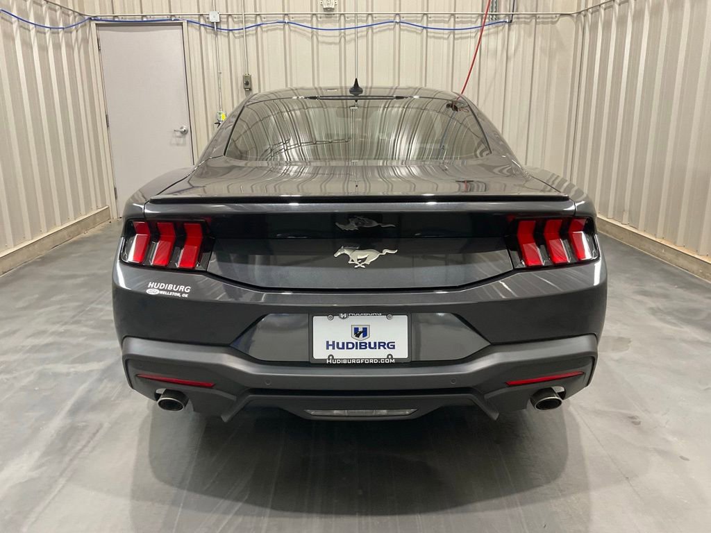 Used 2024 Ford Mustang Premium image 21