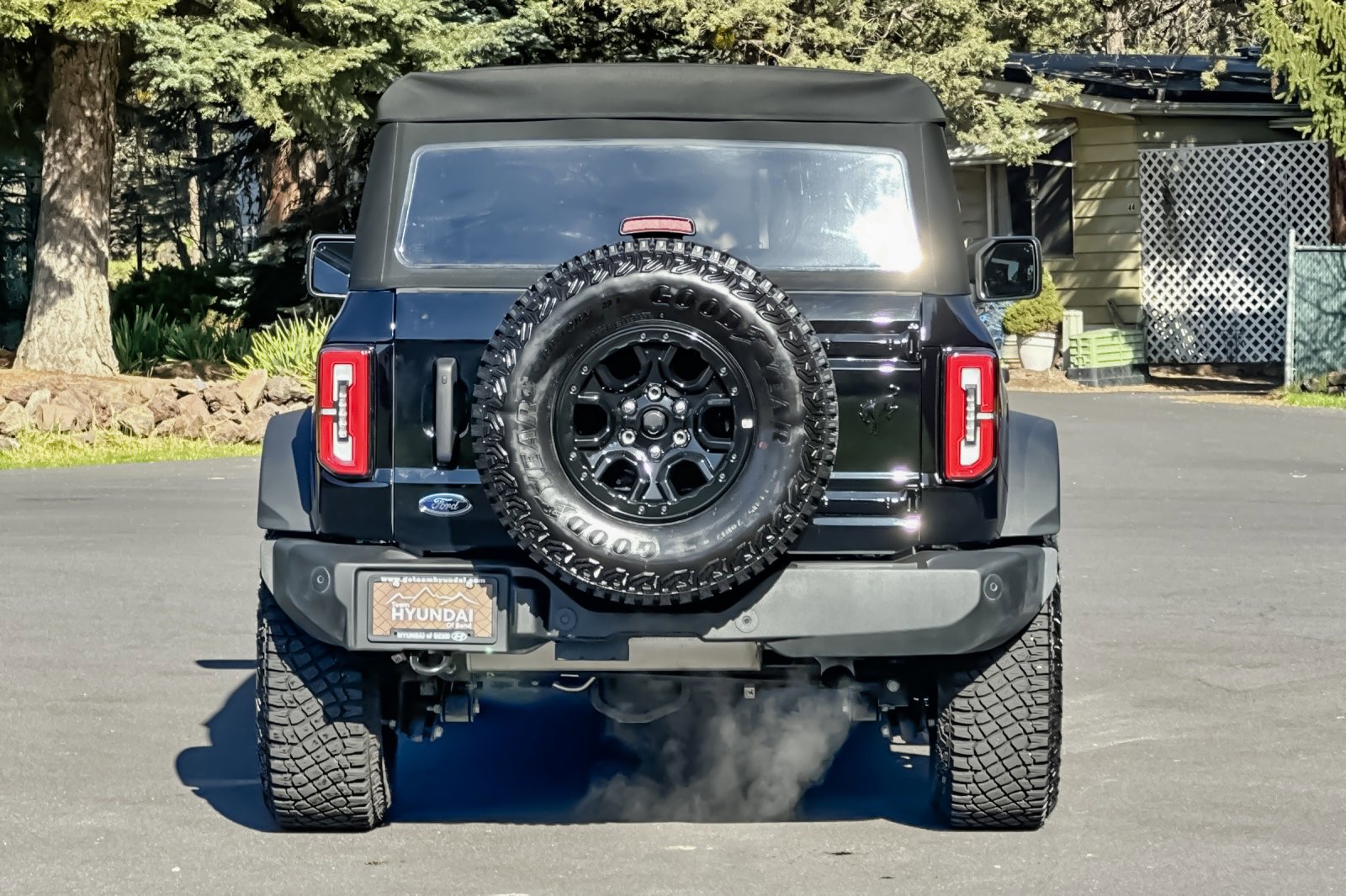 Used 2024 Ford Bronco Wildtrak image 5