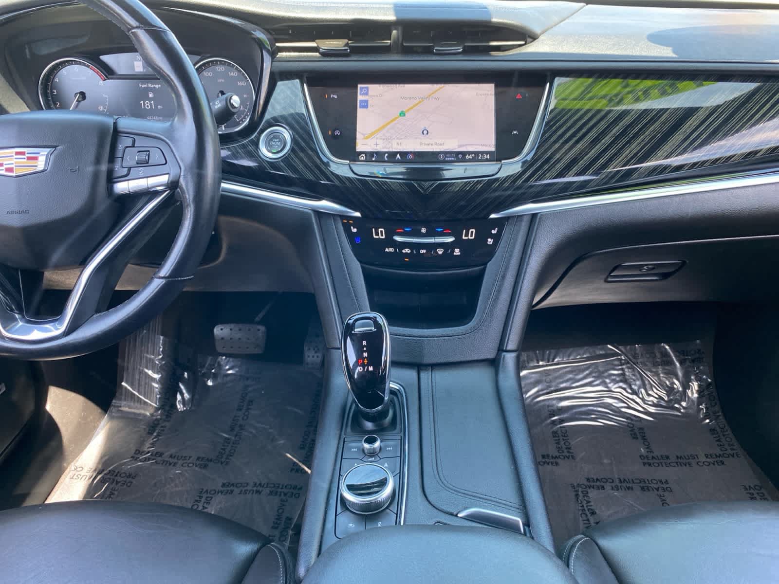 Used 2024 Cadillac XT6 Premium Luxury FWD image 11