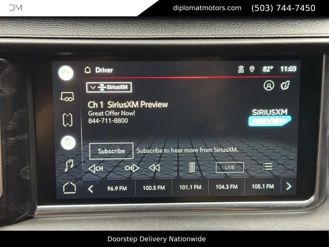 Used 2022 GMC Yukon XL Denali w/ Advanced Technology Package RWD image 32
