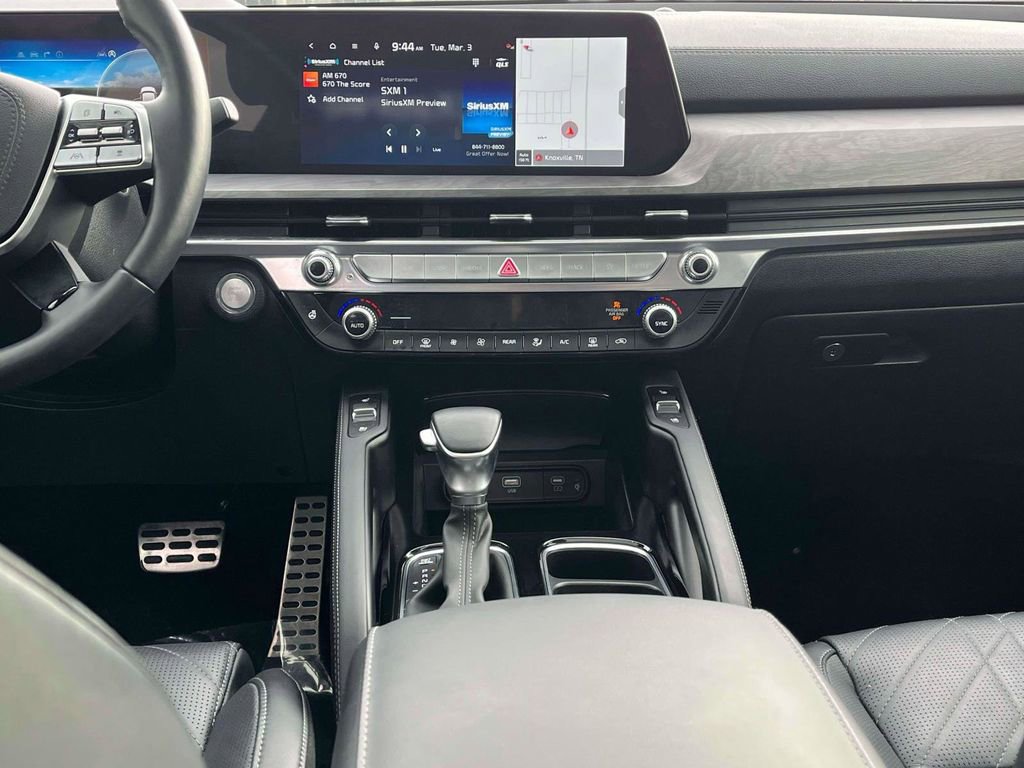 Used 2024 Kia Telluride SX Prestige X-Line image 3