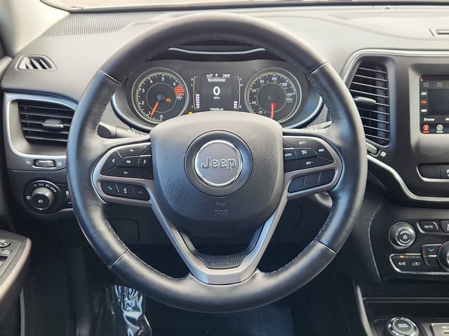 Used 2019 Jeep Cherokee Latitude Plus w/ Cold Weather Group AWD/4WD image 34