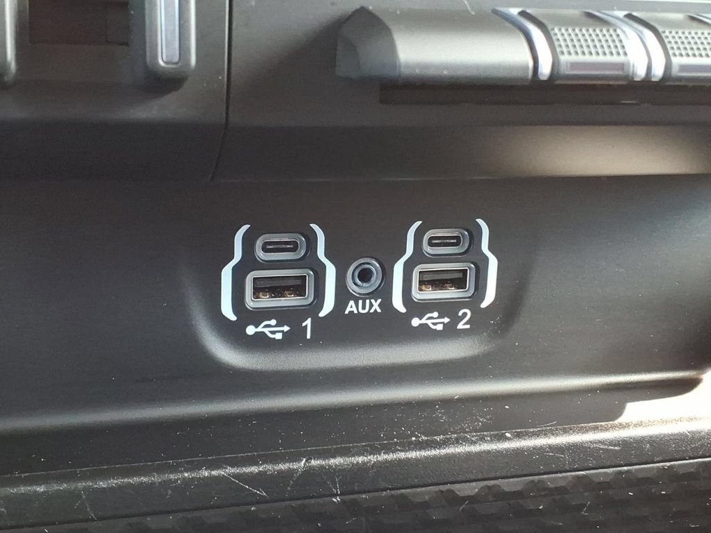 Used 2022 RAM 1500 Laramie AWD/4WD image 22