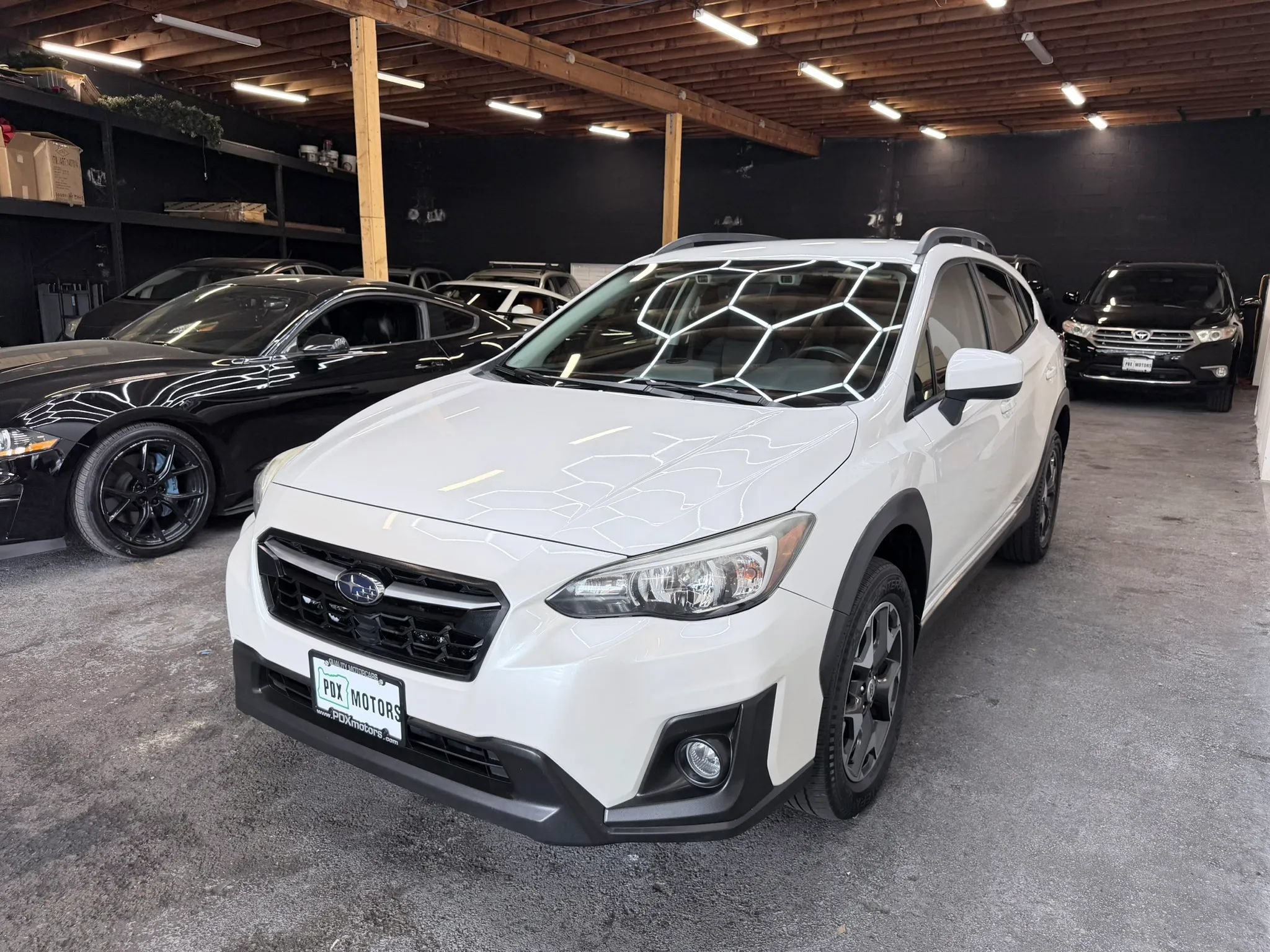 Used 2018 Subaru Crosstrek 2.0i Premium w/ Eyesight System AWD/4WD image 5