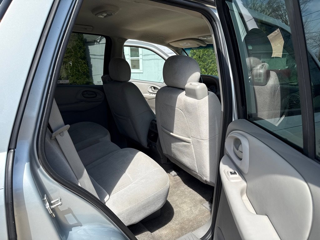 Used 2008 Chevrolet TrailBlazer LS AWD/4WD image 13