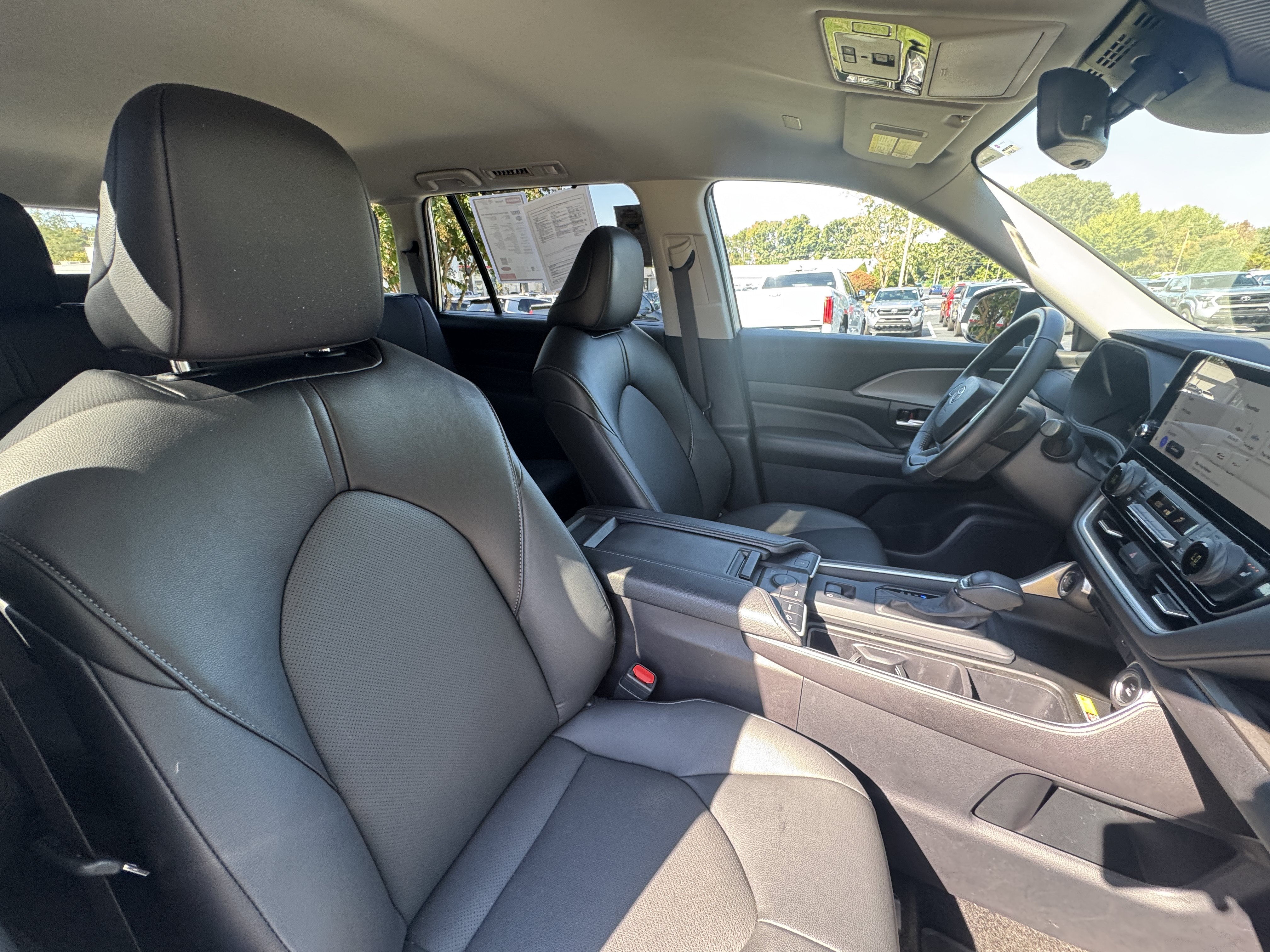 Used 2026 Toyota Grand Highlander AWD image 20