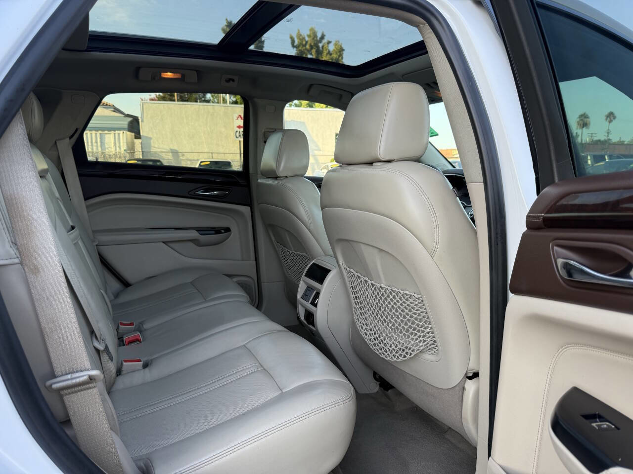 Used 2014 Cadillac SRX Luxury w/ Driver Awareness Package image 12