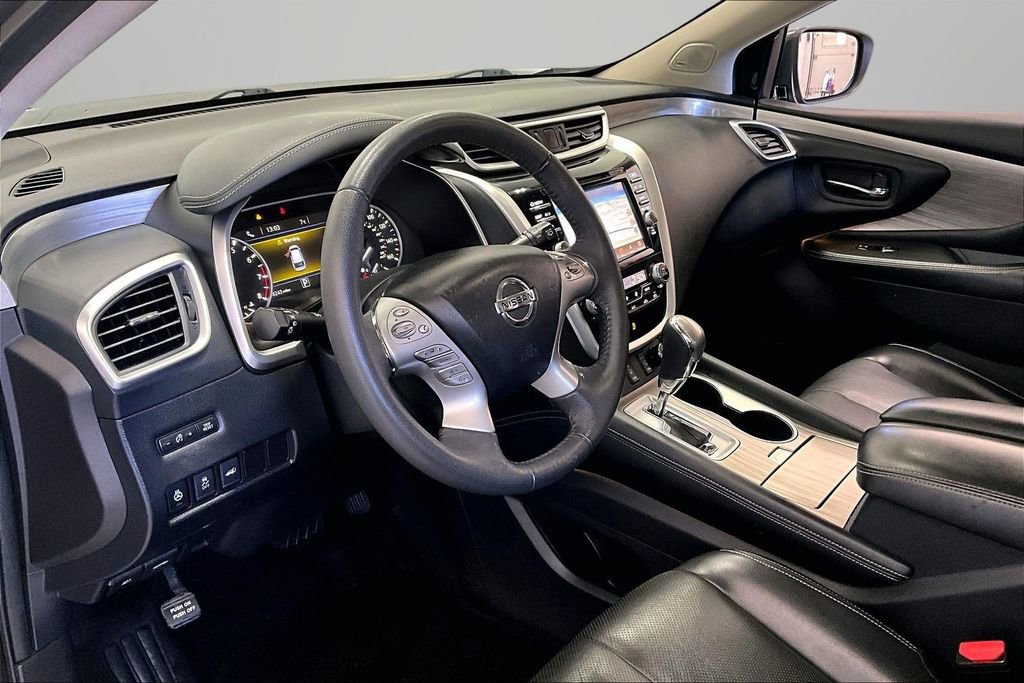 Used 2017 Nissan Murano S AWD/4WD image 16