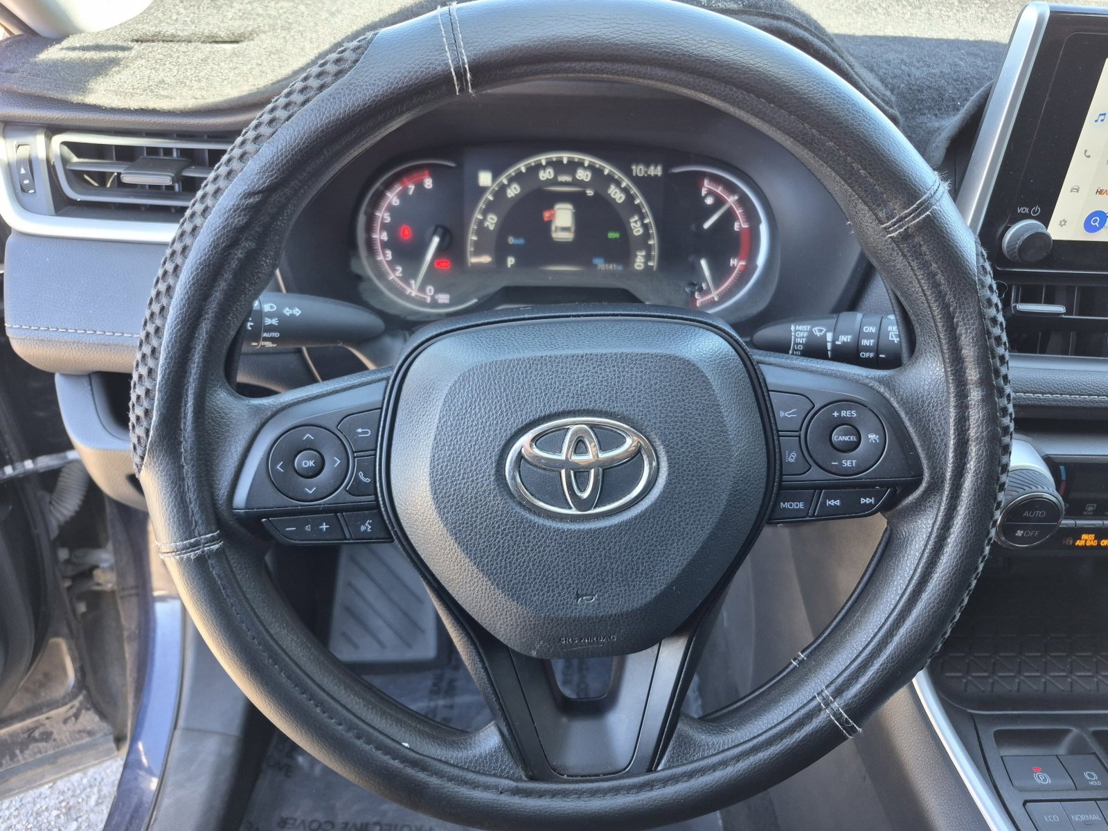 Certified 2023 Toyota RAV4 XLE AWD/4WD image 9