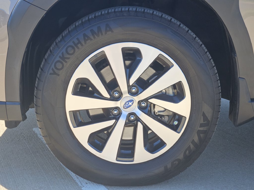 Used 2024 Subaru Outback Premium AWD/4WD image 12