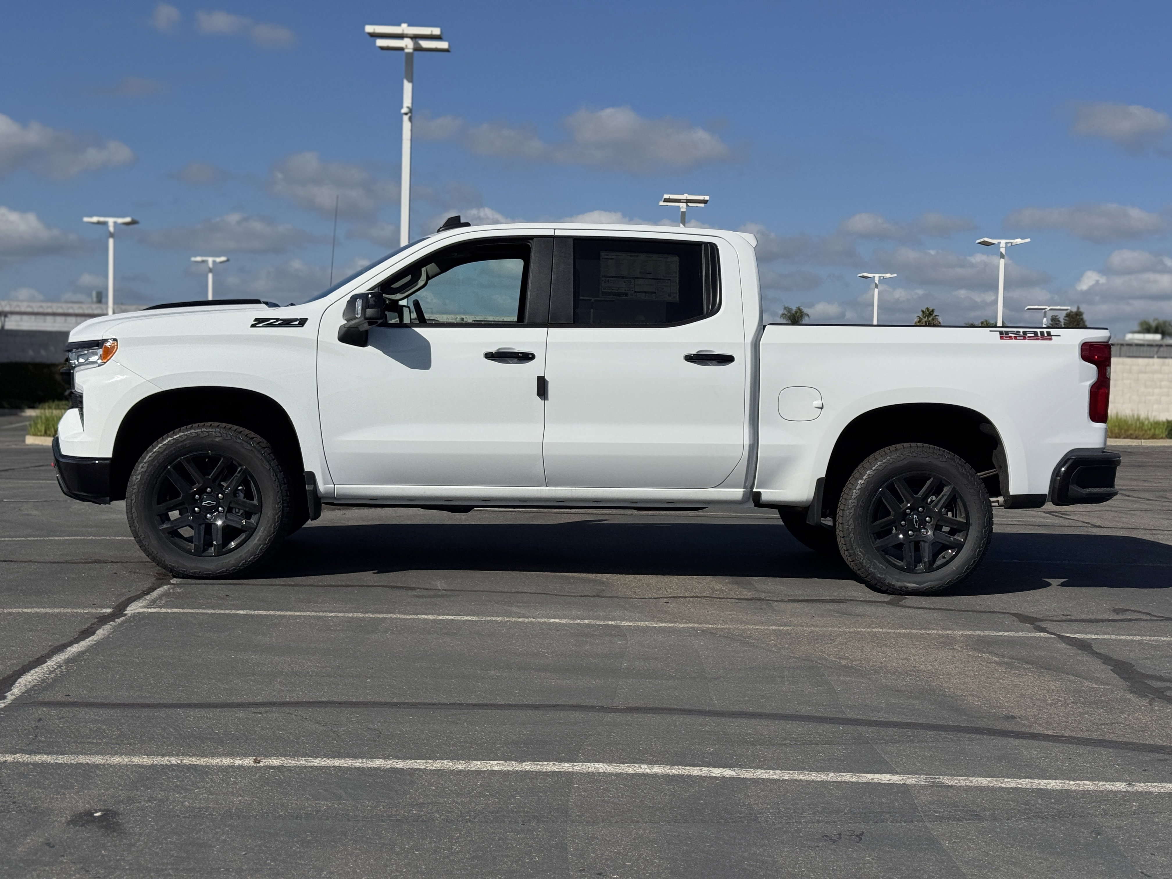 New 2026 Chevrolet Silverado 1500 LT Trail Boss AWD/4WD image 4