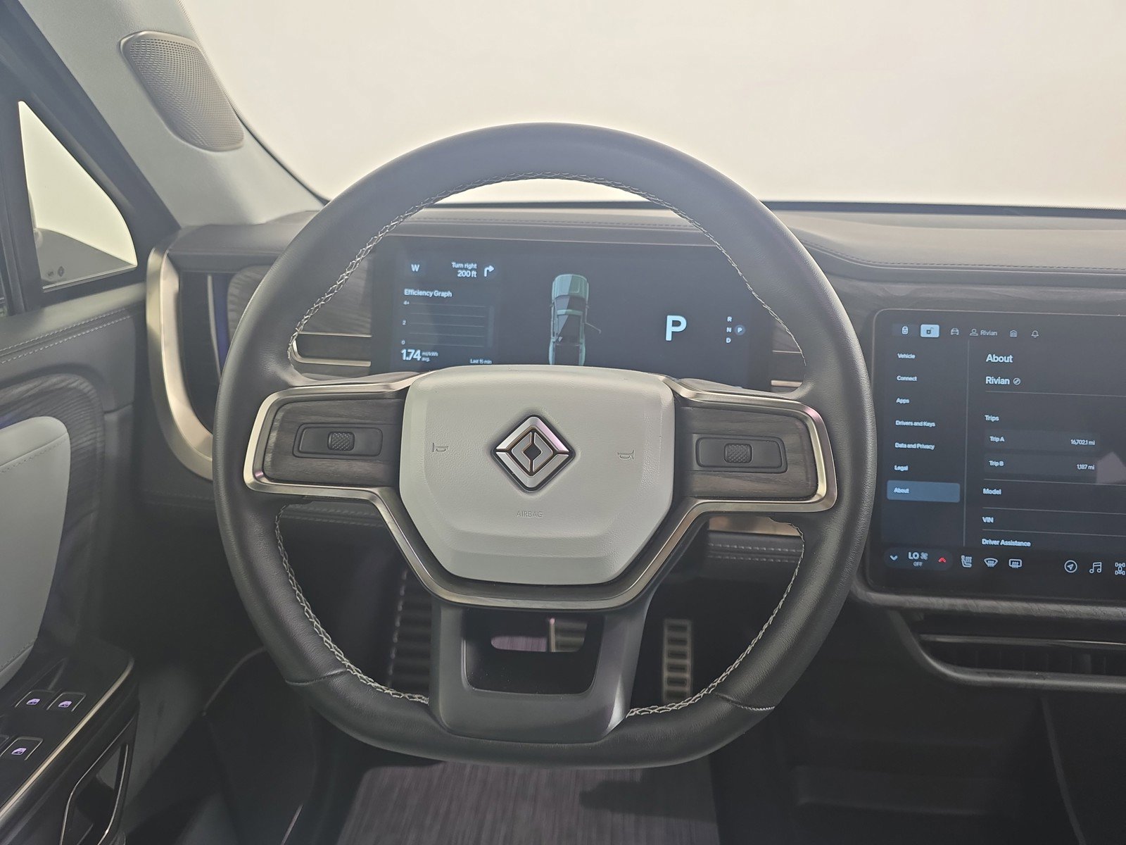 Used 2022 Rivian R1T Adventure AWD/4WD image 26