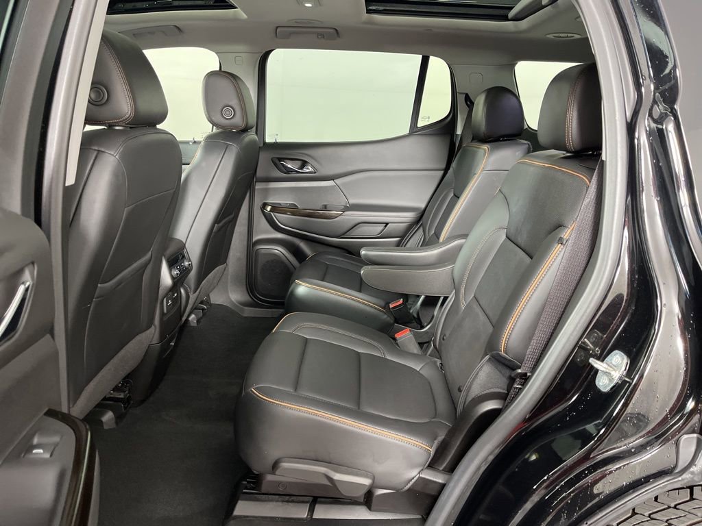 Used 2022 GMC Acadia AT4 w/ Technology Package image 26