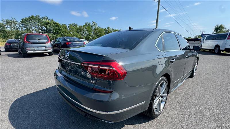 Used 2017 Volkswagen Passat 1.8T R-Line FWD image 26