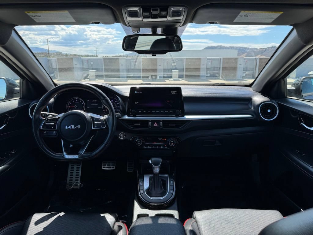 Used 2022 Kia Forte GT w/ GT2 Package FWD image 11