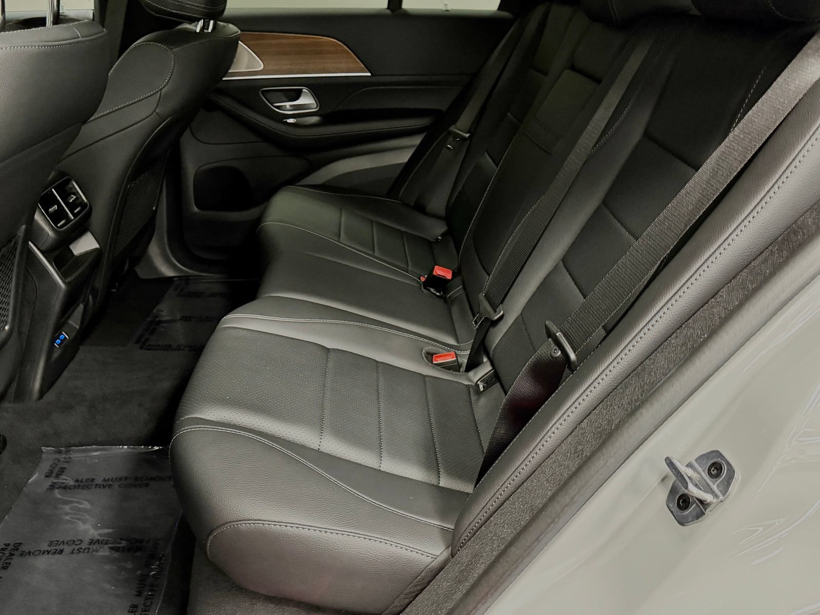 Used 2025 Mercedes-Benz GLE 450 4MATIC image 41