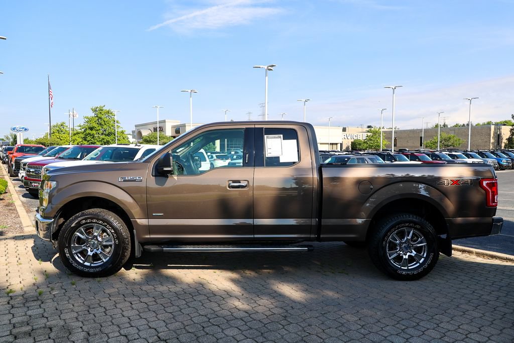 Used 2015 Ford F150 XLT w/ Equipment Group 302A Luxury AWD/4WD image 16