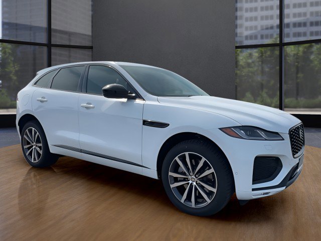 New 2026 Jaguar F-PACE R-Dynamic S image 2