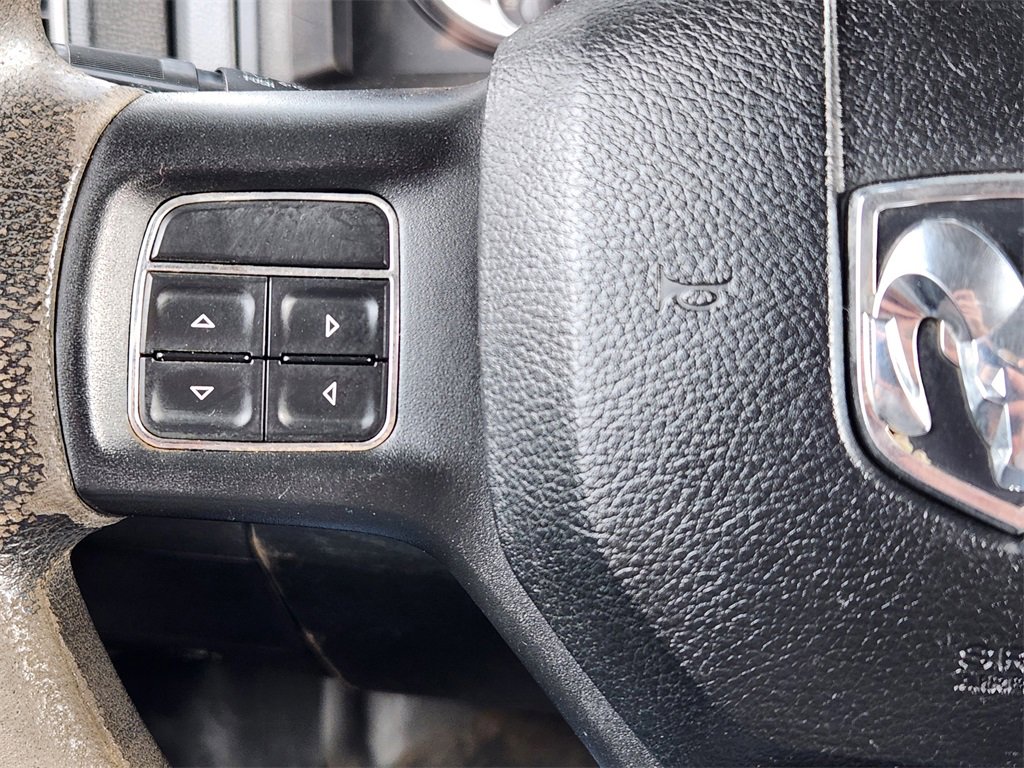 Used 2017 RAM 5500 Tradesman w/ Power & Remote Entry Group image 13