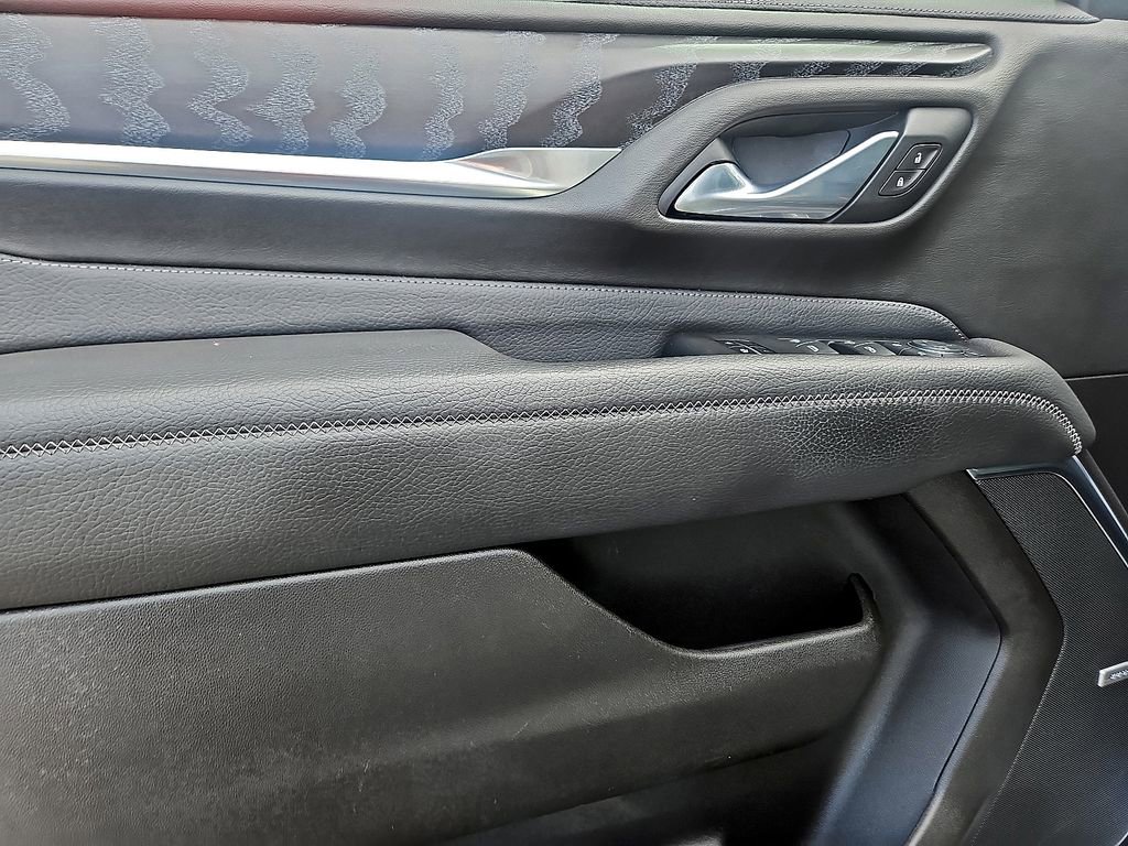 Used 2021 GMC Yukon Denali image 13