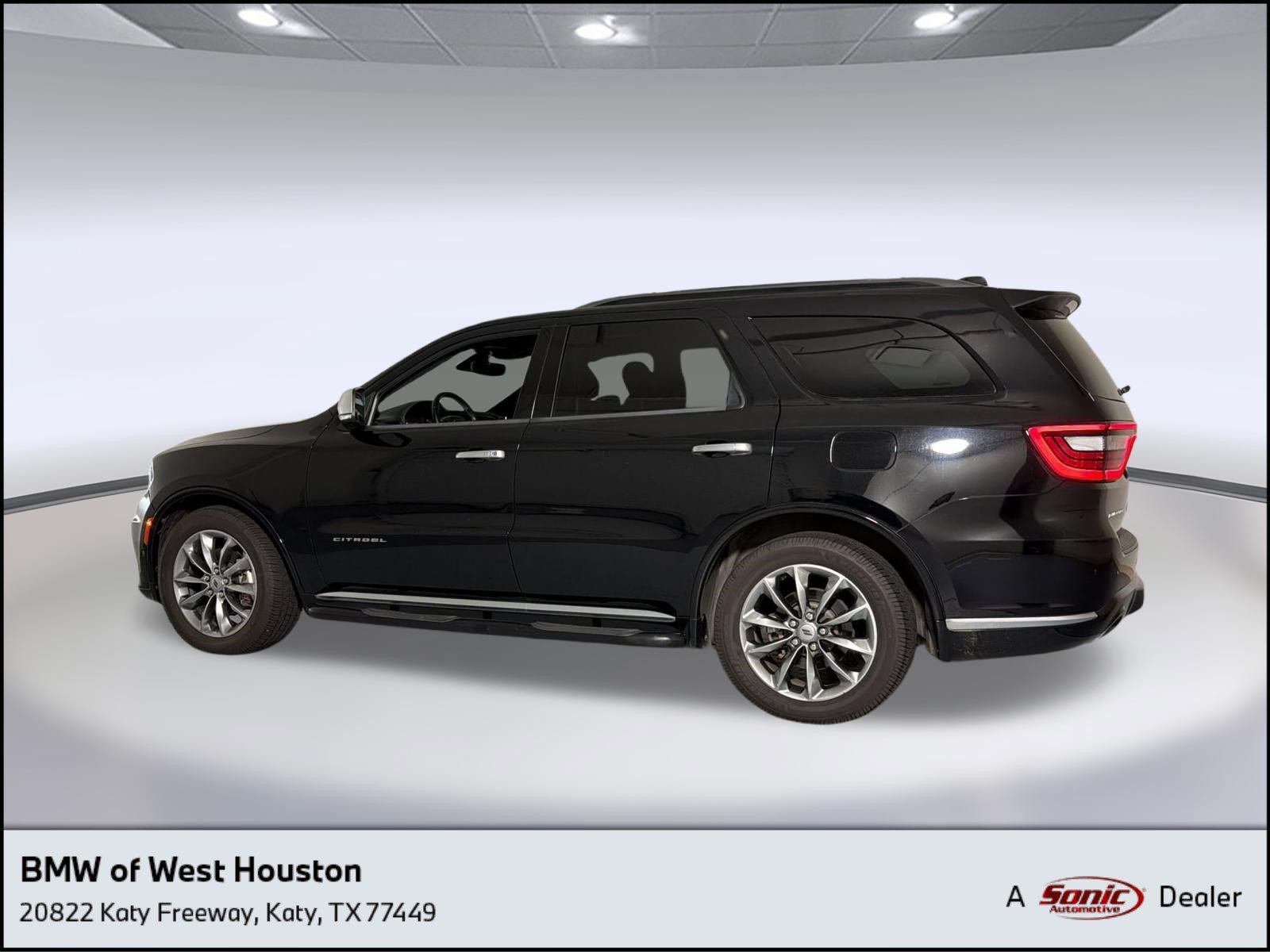 Used 2021 Dodge Durango Citadel RWD image 1