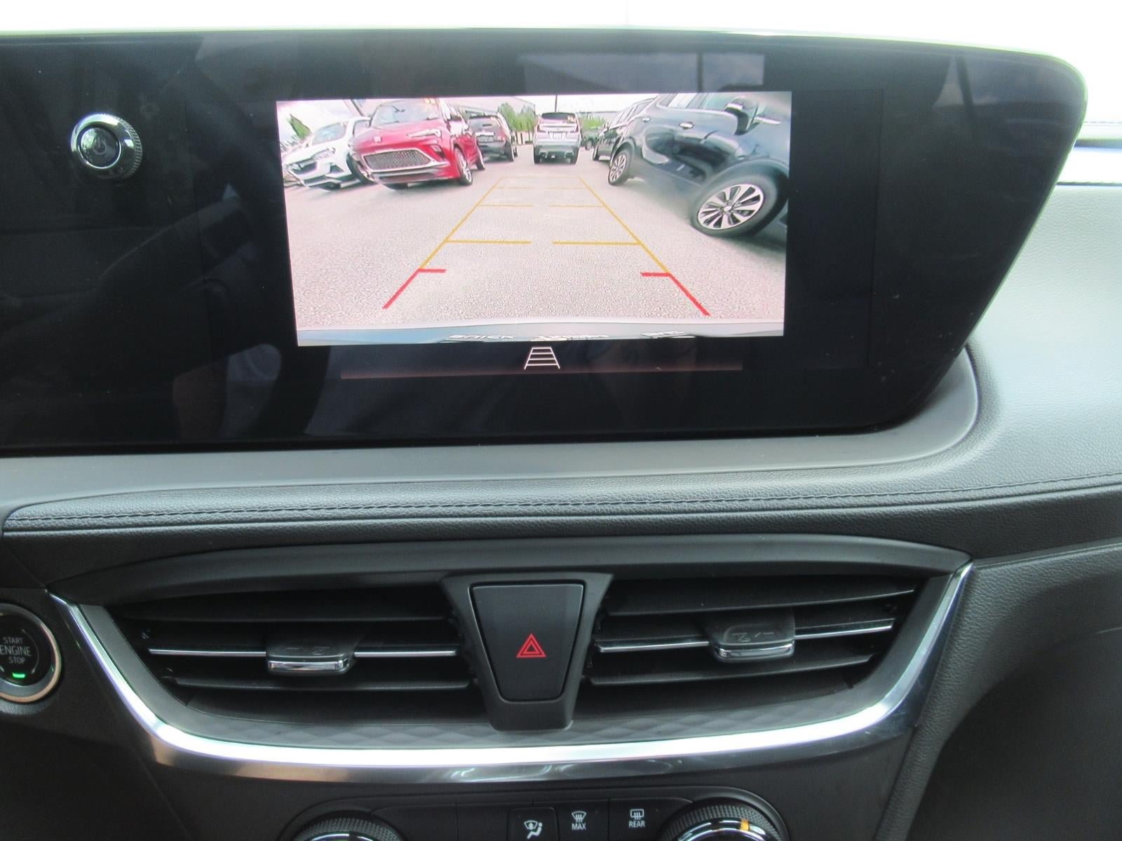 Used 2024 Buick Encore GX Preferred FWD image 27