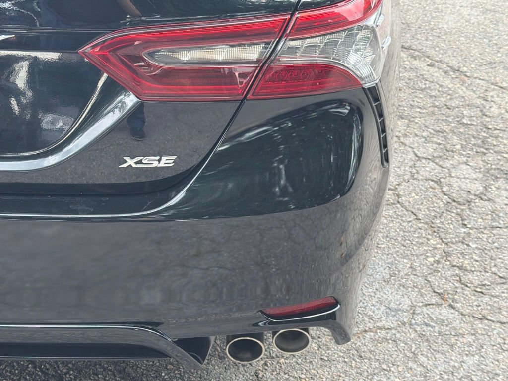Used 2024 Toyota Camry XSE FWD image 8
